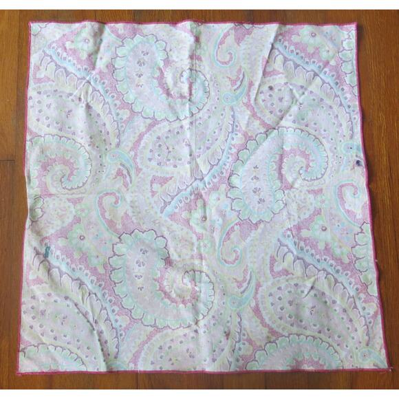 VERA BRADLEY Capri Melon Paisley Pink Set of 4 Napkins Fabric 19.5"x19.5"Retired - Picture 7 of 13